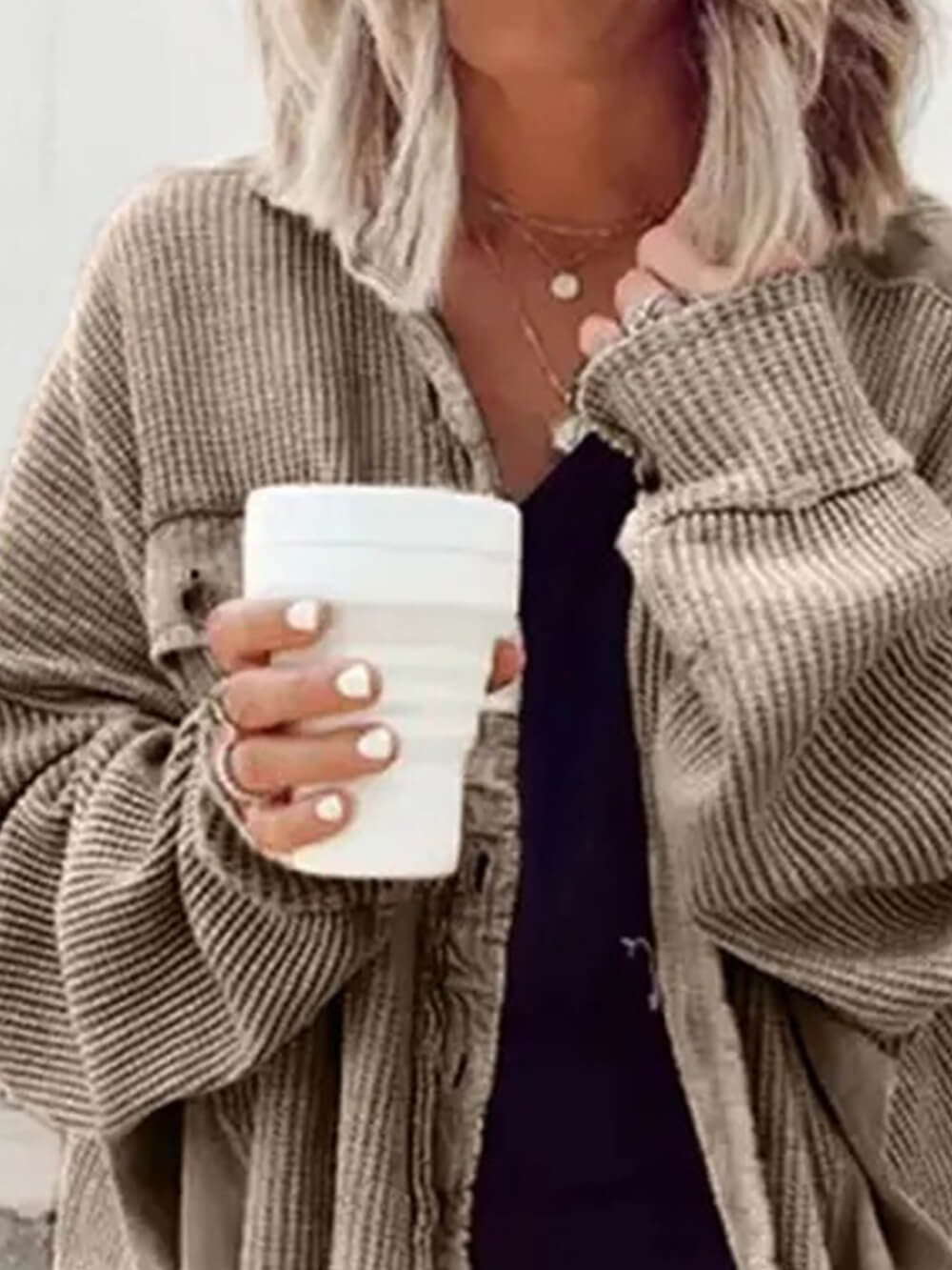 Cordjacke mit Knöpfen Oben