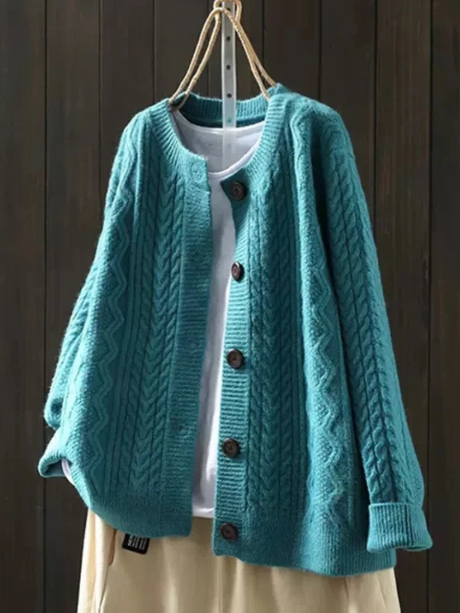 THE LORENZA | STRICKJACKE MIT KABELMUSTER