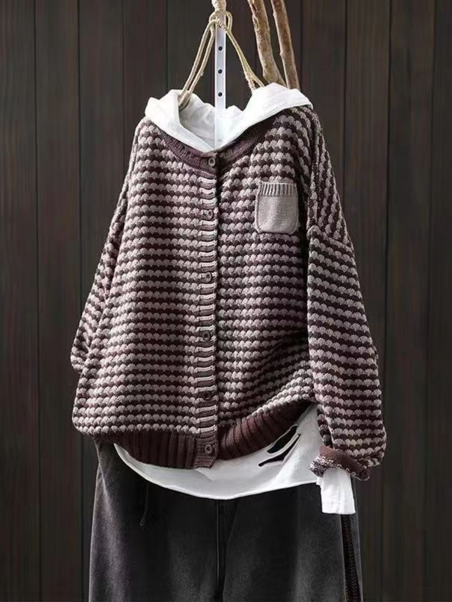 SELIORA | STRICKJACKE MIT STRUKTUR