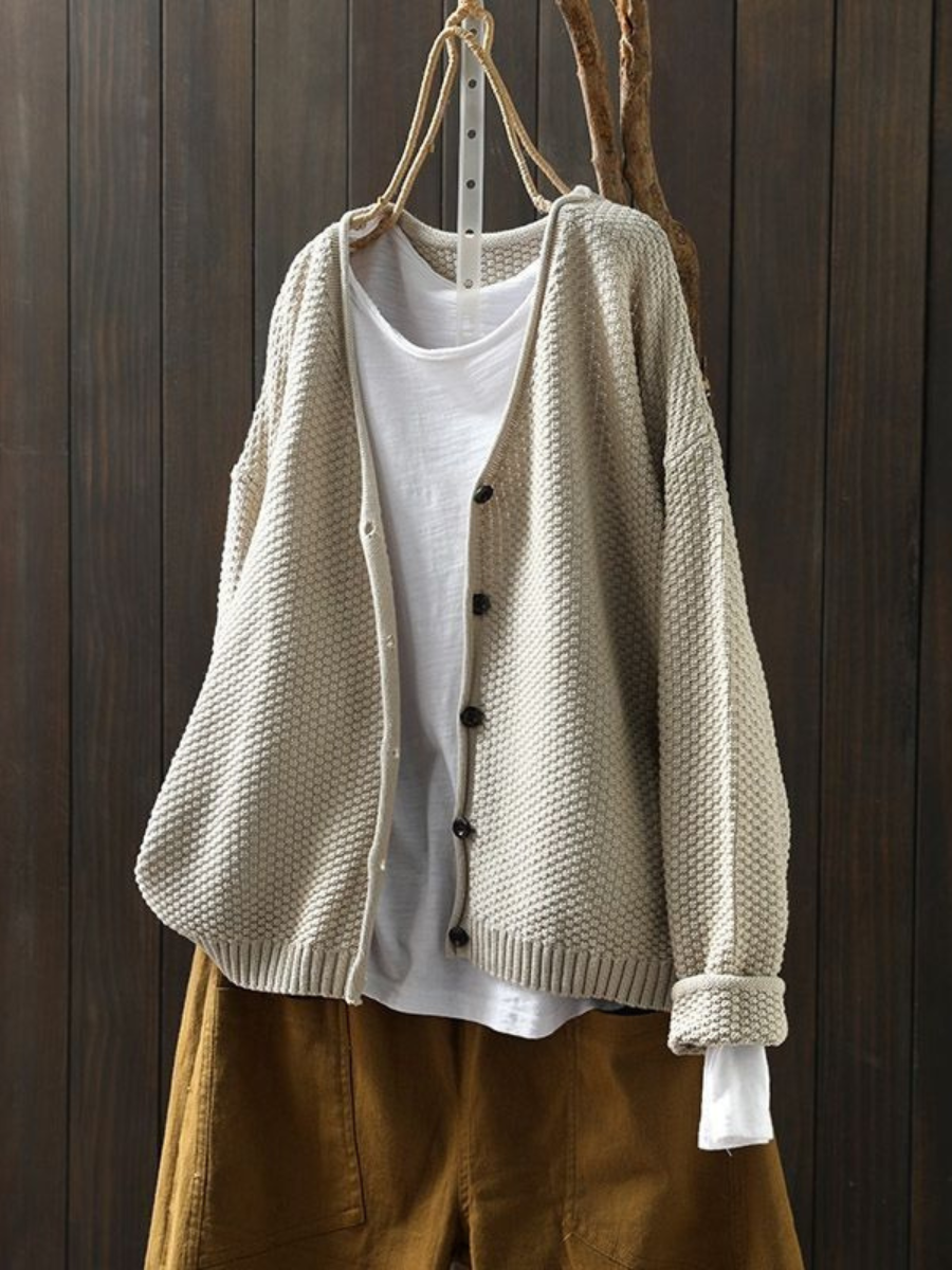 AMORIA | STRICKJACKE