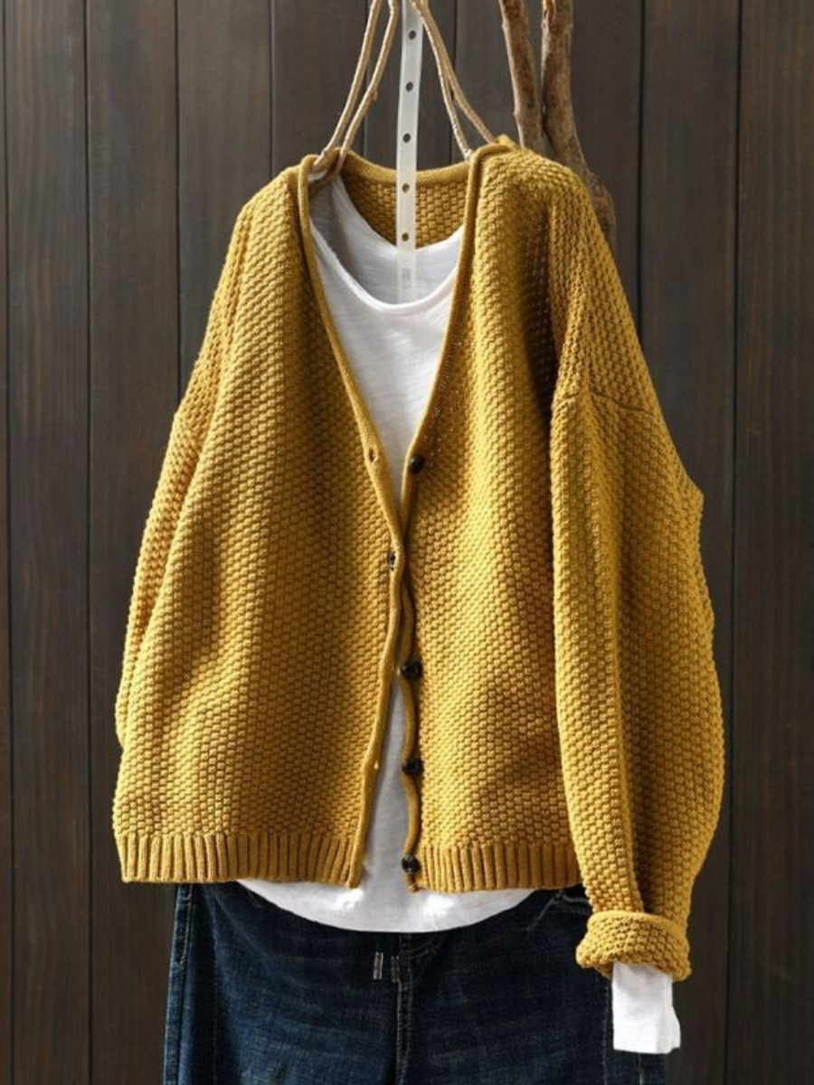 AMORIA | STRICKJACKE