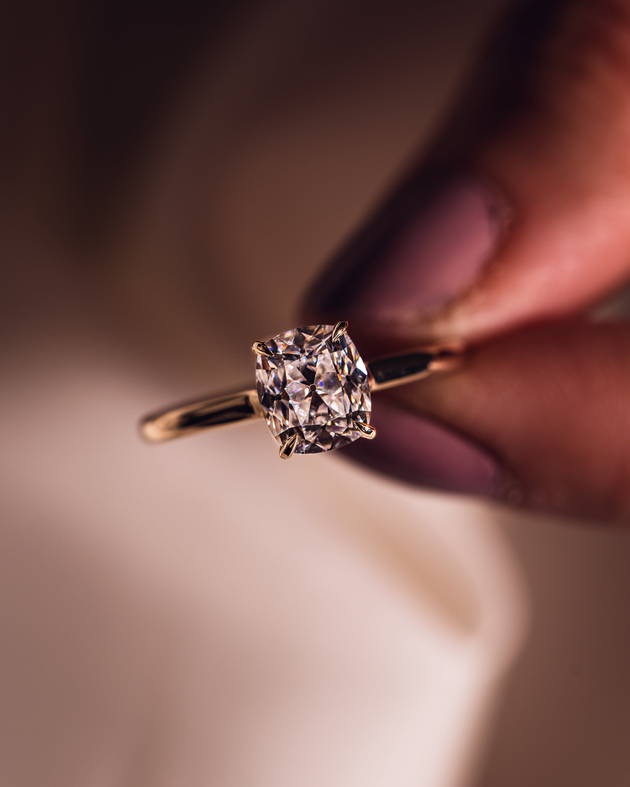 Jasmine Längliches Kissen | Gold