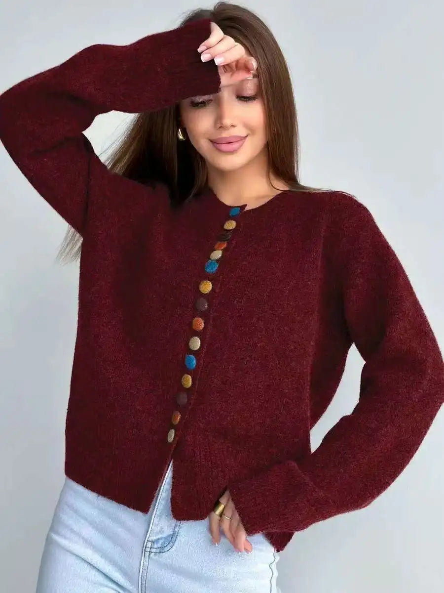 THE NOELLE | STRICKJACKE MIT KNOPFVERZIERUNG