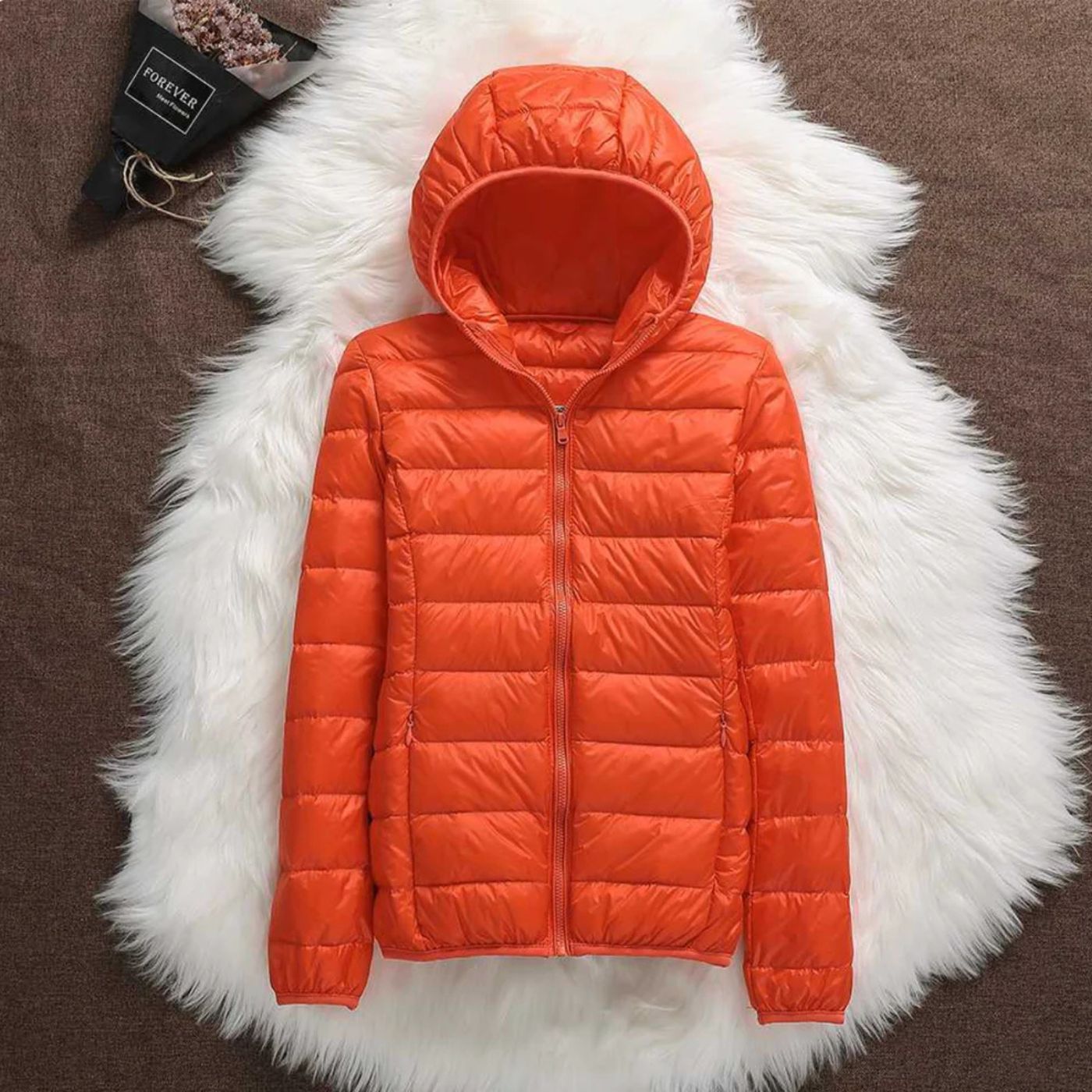 Karen - Leichte und elegante Daunenjacke