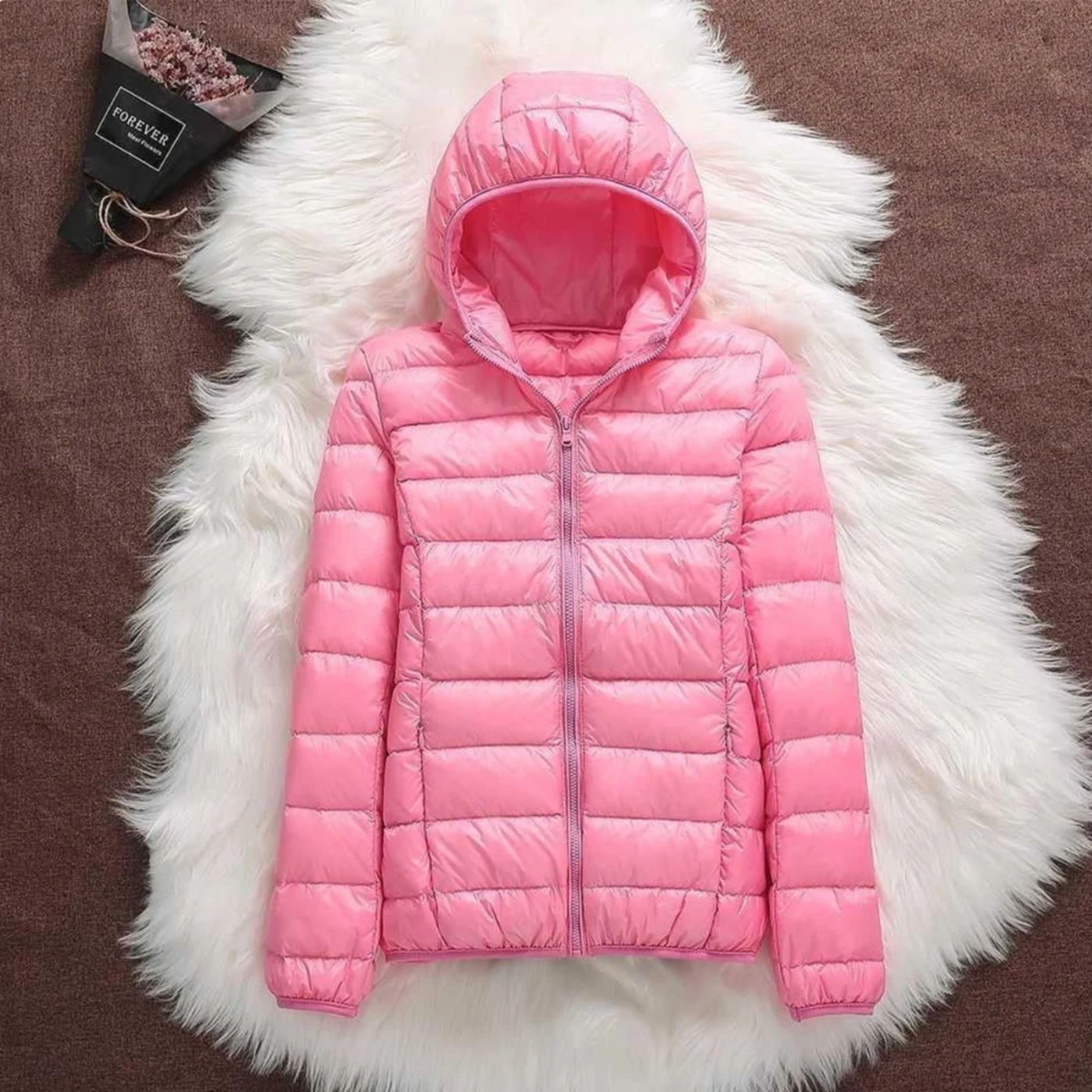 Karen - Leichte und elegante Daunenjacke