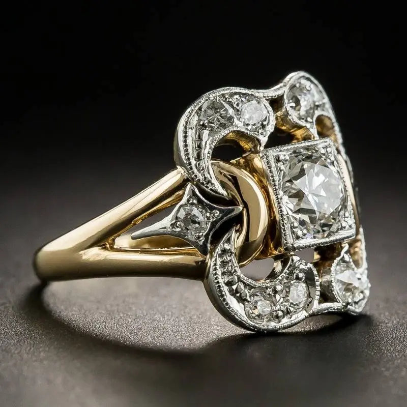 Feiner Retro Ring aus Goldene mit Zirkonia