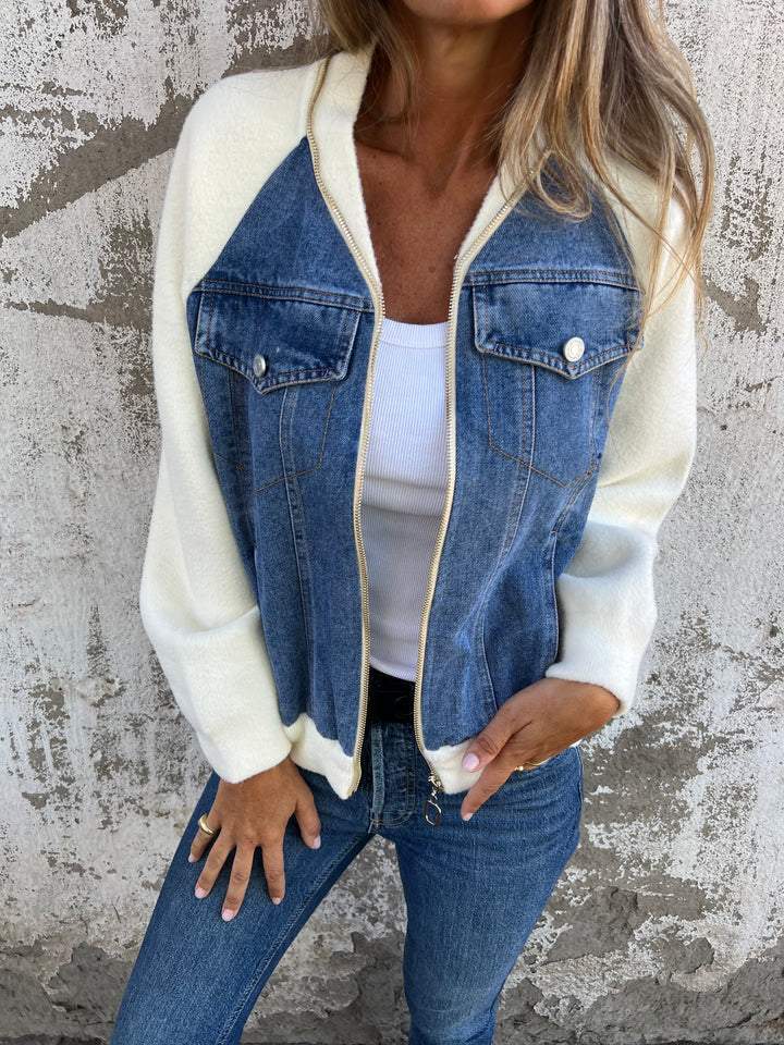 Zendaya – Stilvolle Jeansjacke