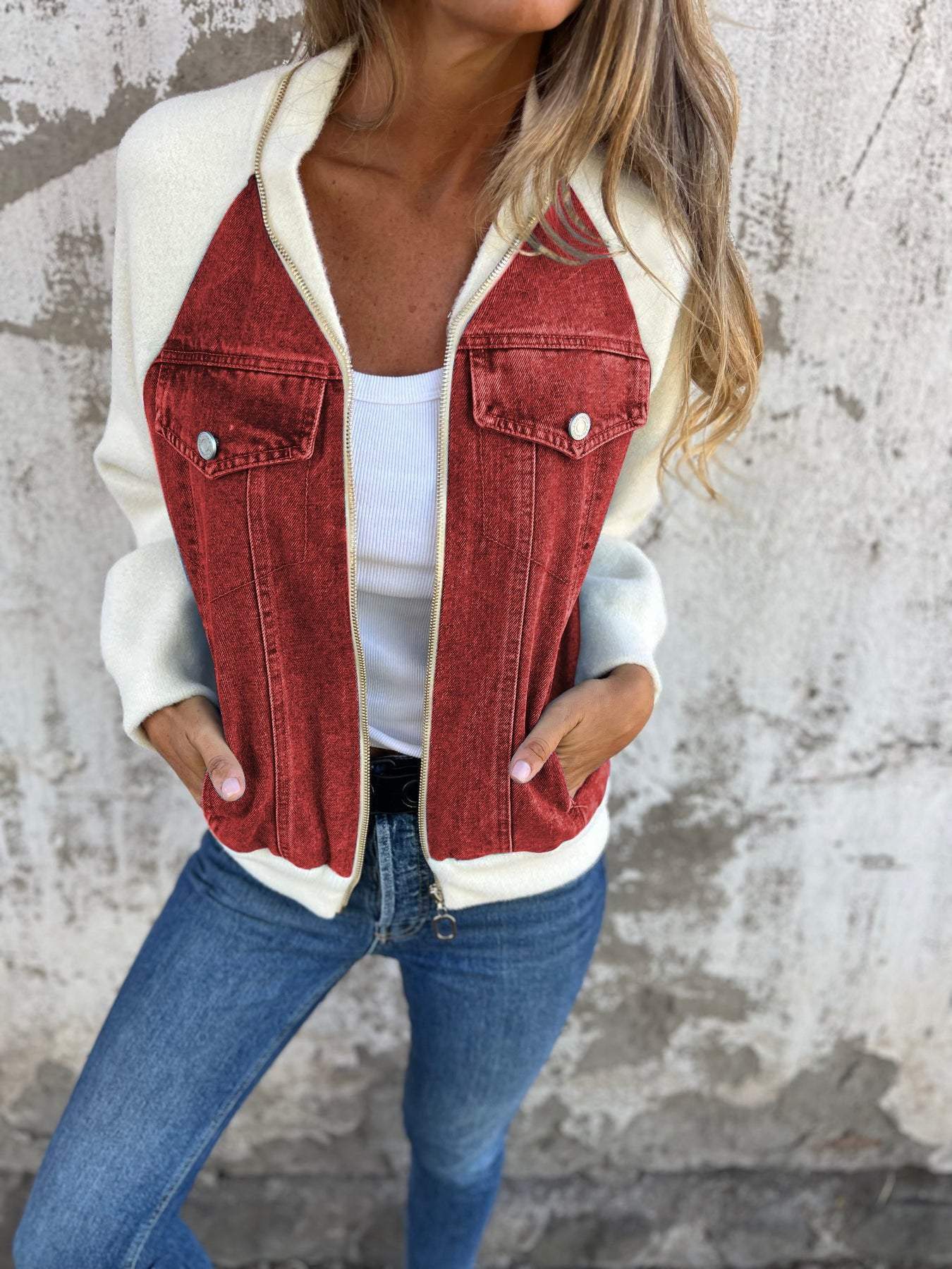 Zendaya – Stilvolle Jeansjacke
