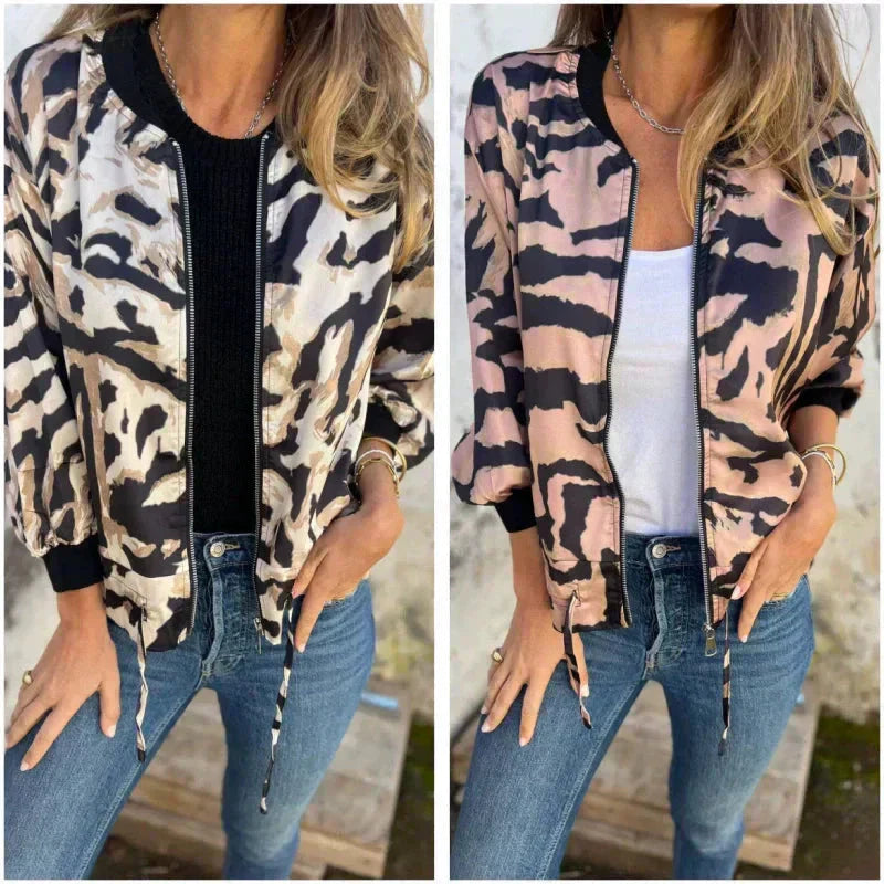 Maríssa Maria Bomberjacke mit Zebra Drucken und Reißverschluss