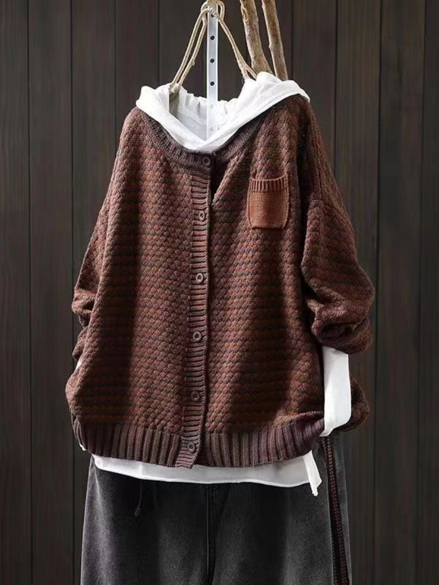 SELIORA | STRICKJACKE MIT STRUKTUR