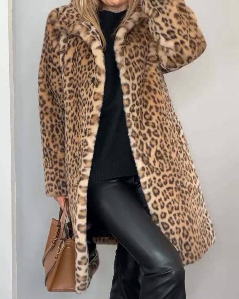 LEIA – Langer, weicher Mantel mit Leopardenmuster