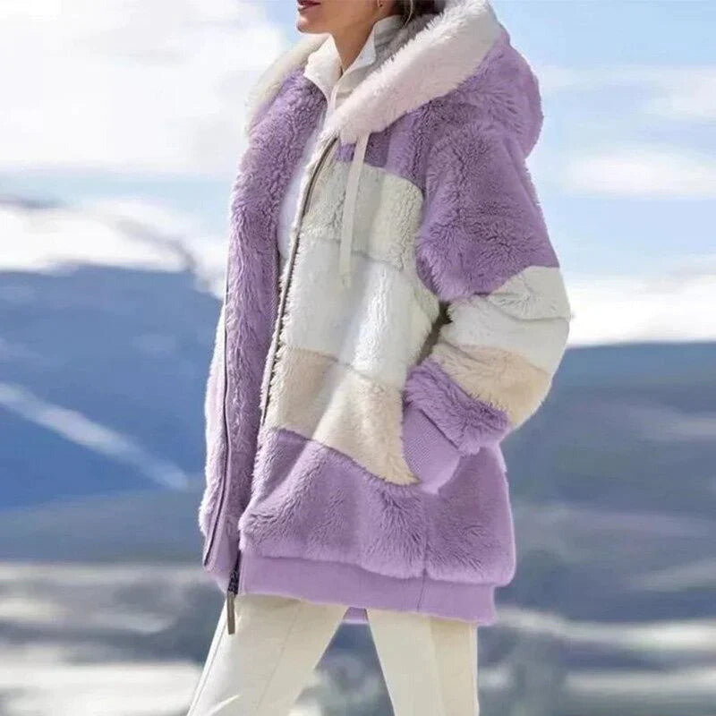 Alice – Gemütliche Tweedjacke mit Kapuze und Wollfutter
