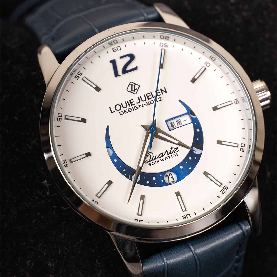 Elegante Leuchtende Mondphasenuhr