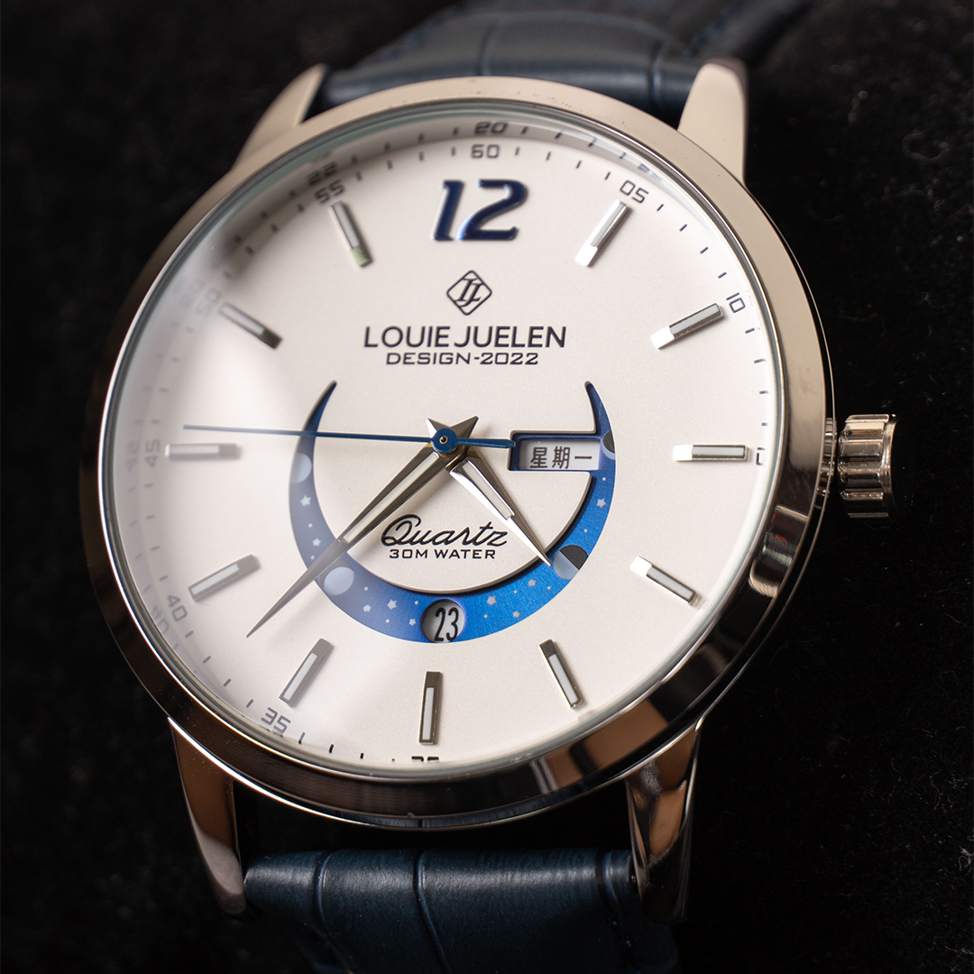 Elegante Leuchtende Mondphasenuhr