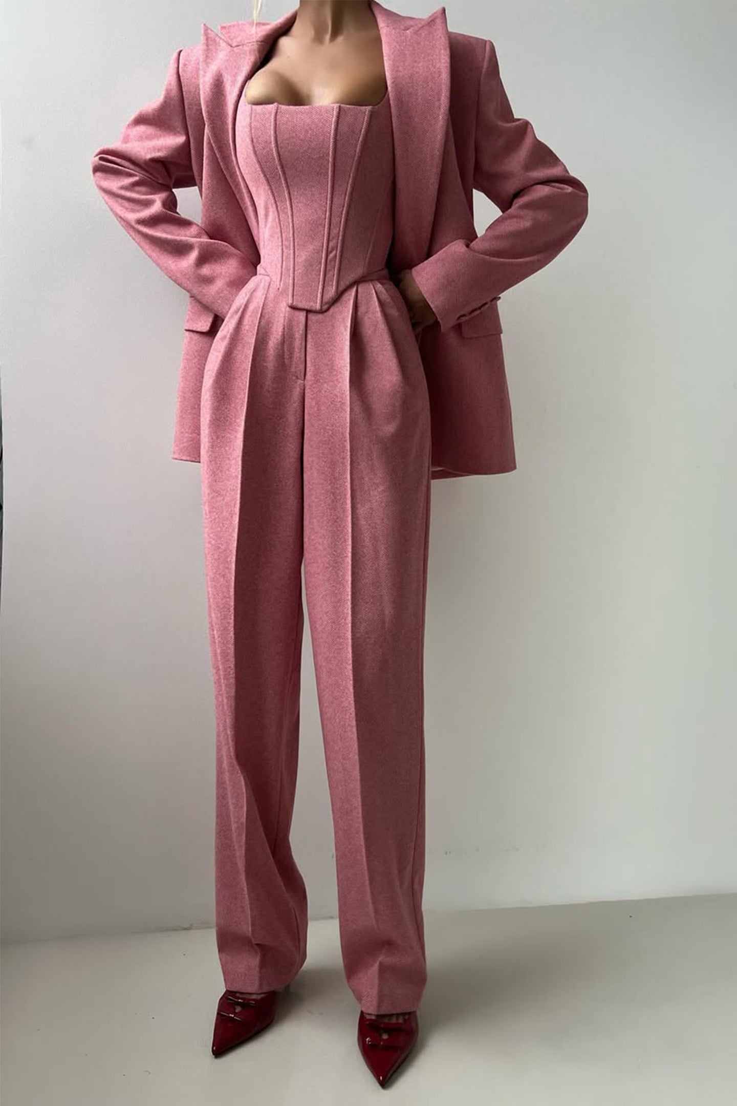 Dolce – Dreiteiliges Set mit doppelreihigem Blazer