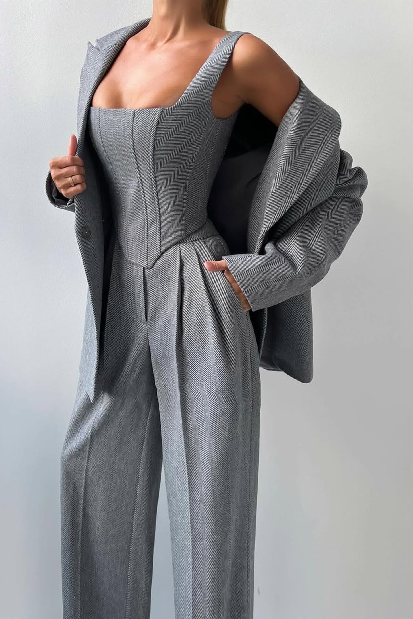 Dolce – Dreiteiliges Set mit doppelreihigem Blazer
