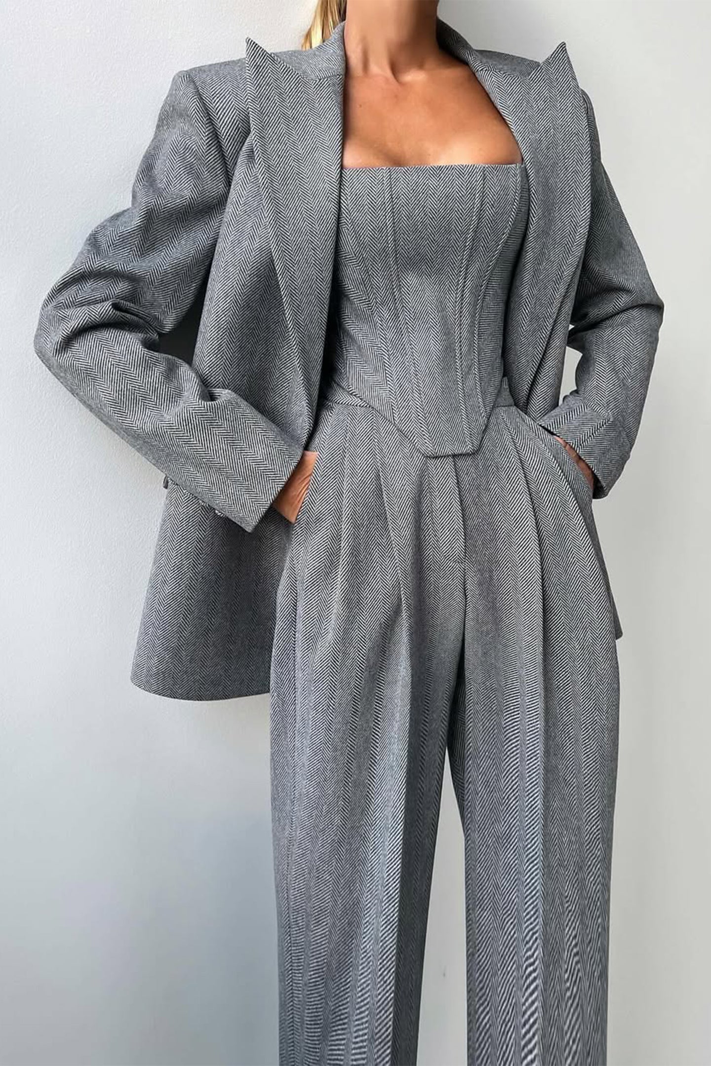 Dolce – Dreiteiliges Set mit doppelreihigem Blazer