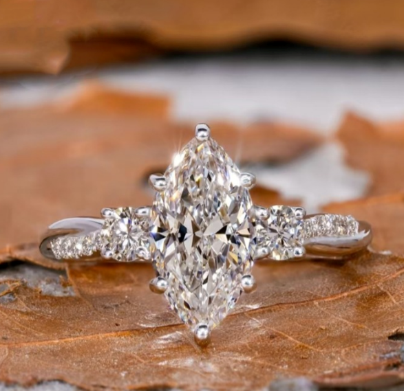 Weißgoldenes Maxine Ring Set