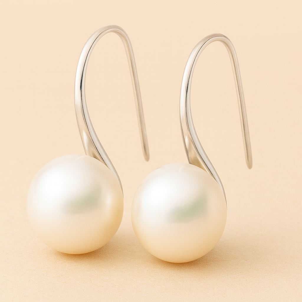 Elegante Ohrringe mit Perlen
